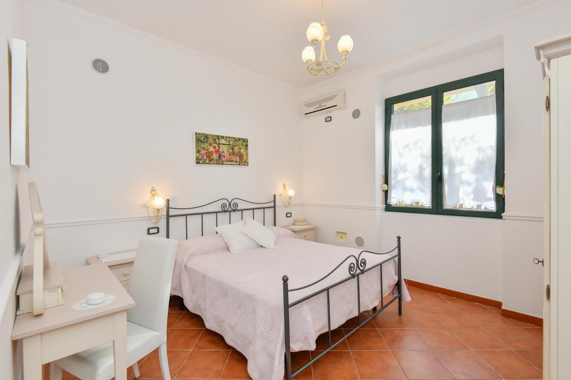 Villa Elaia Санта-Мария-ди-Кастеллабате Экстерьер фото