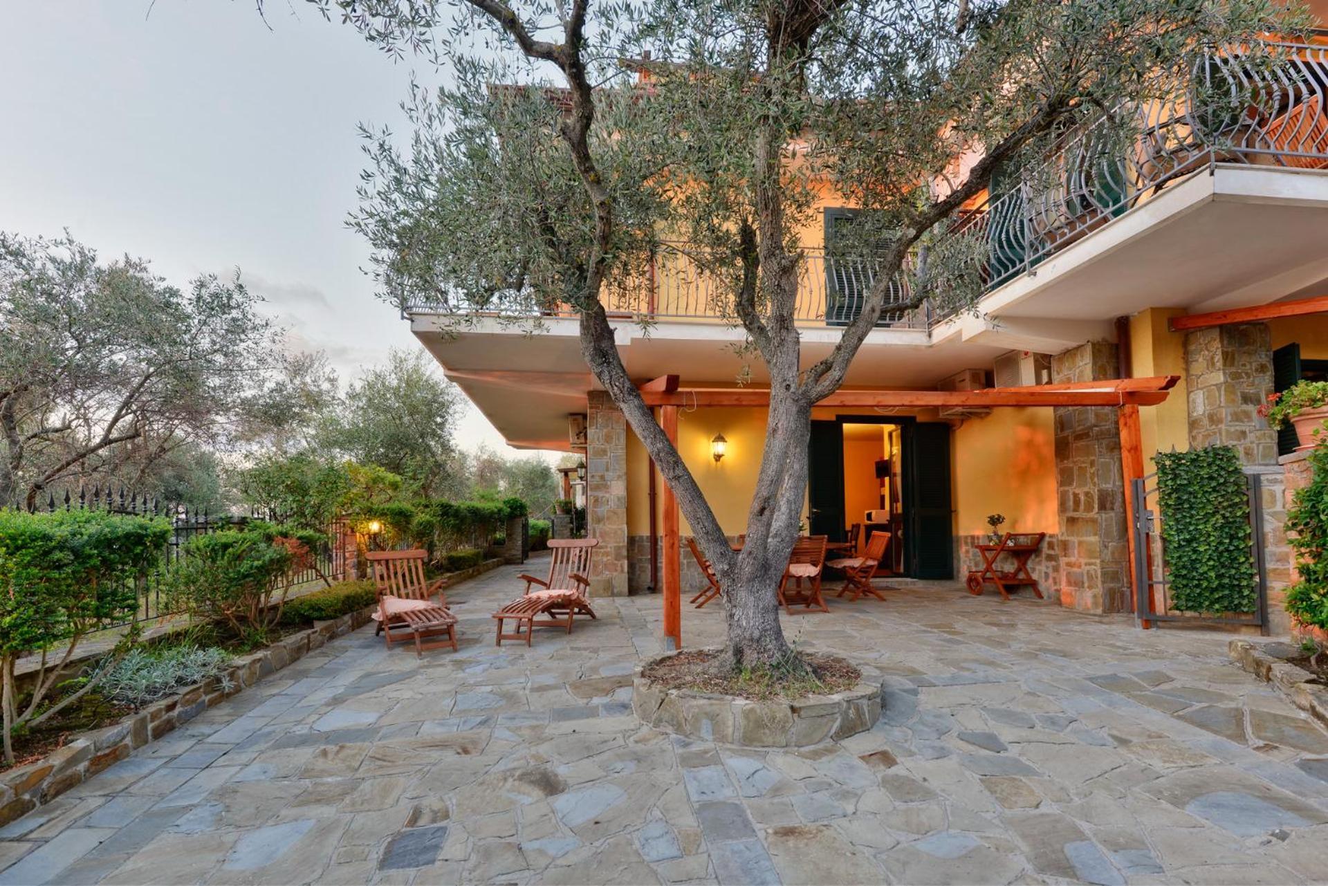 Villa Elaia Санта-Мария-ди-Кастеллабате Экстерьер фото