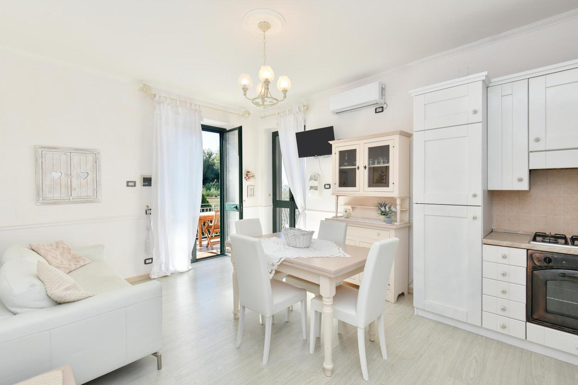 Villa Elaia Санта-Мария-ди-Кастеллабате Экстерьер фото