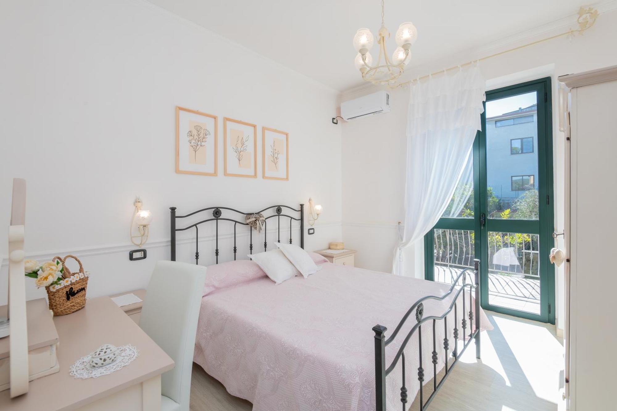Villa Elaia Санта-Мария-ди-Кастеллабате Экстерьер фото