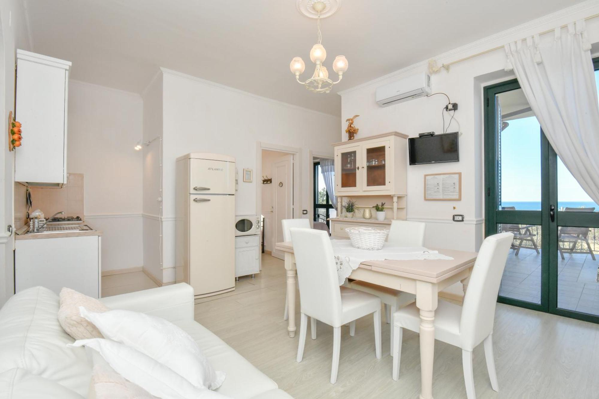 Villa Elaia Санта-Мария-ди-Кастеллабате Экстерьер фото