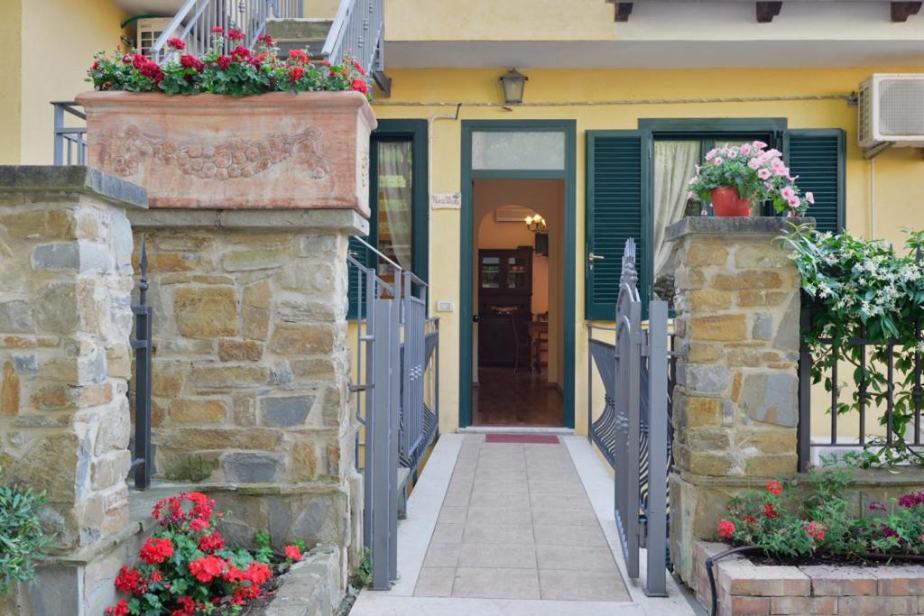 Villa Elaia Санта-Мария-ди-Кастеллабате Экстерьер фото